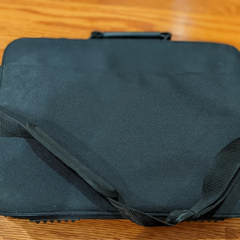 Targus brand black padded laptop briefcase